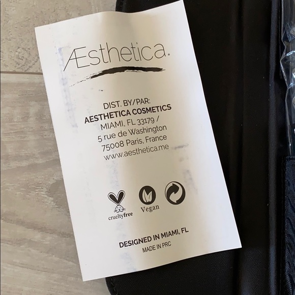 Make-up Brush Set NEW in packaging - Picture 4 of 4